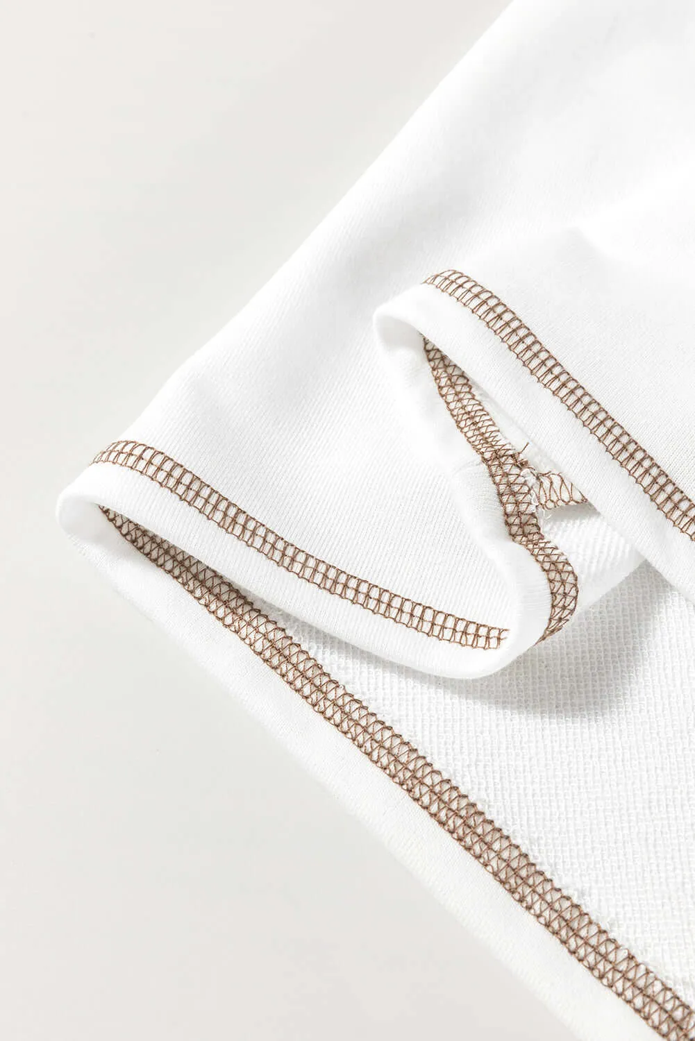 A FINE LINE TOP (white/tan)