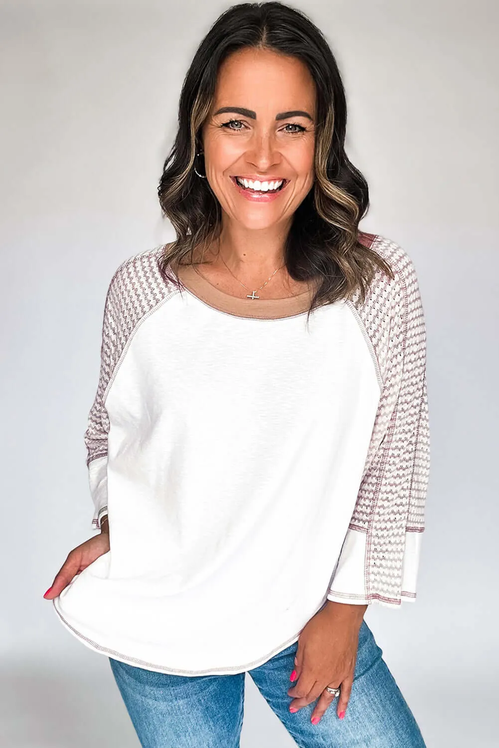 A FINE LINE TOP (white/tan)