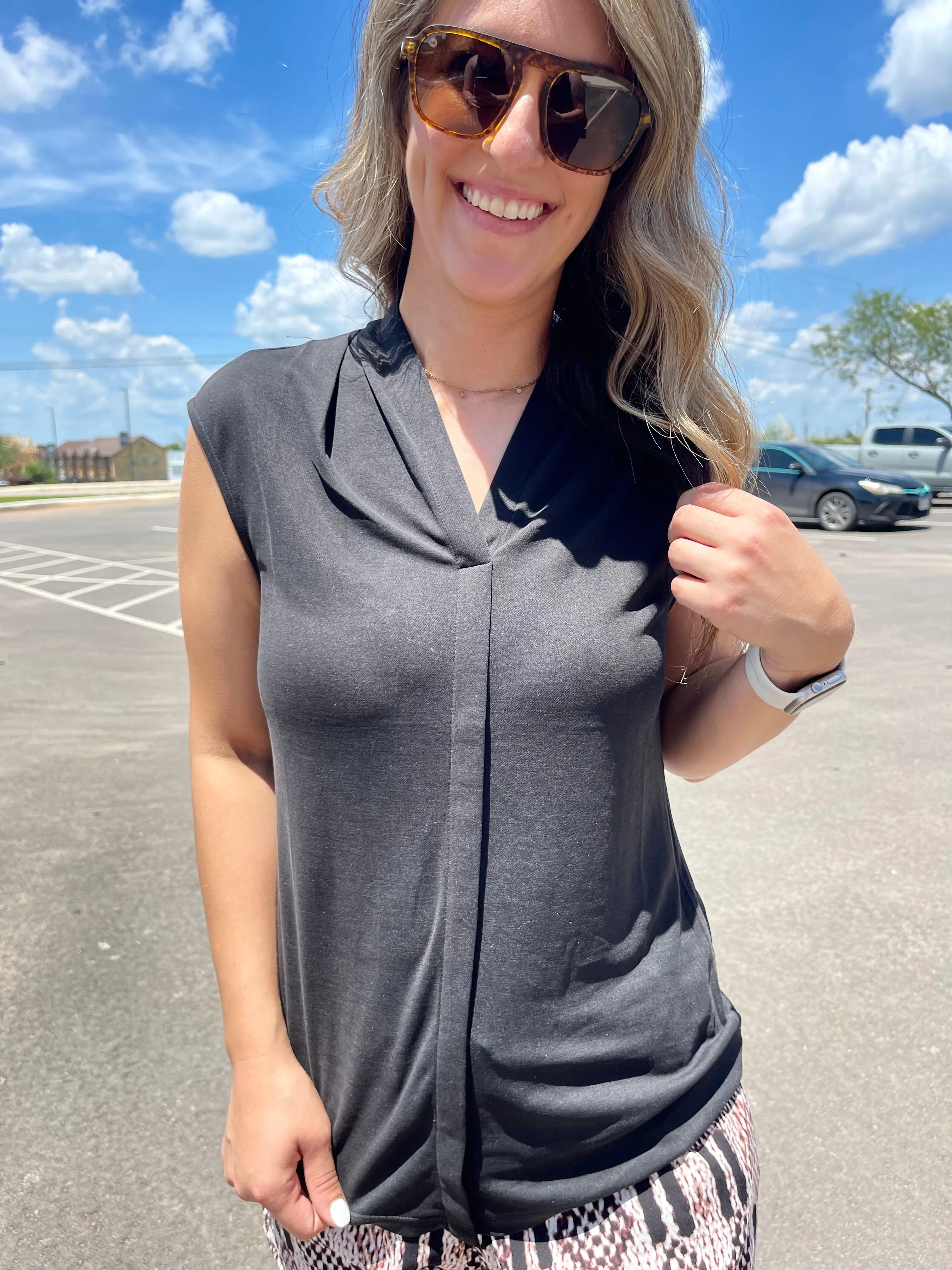 Black V-Neck Knit Sleeveless