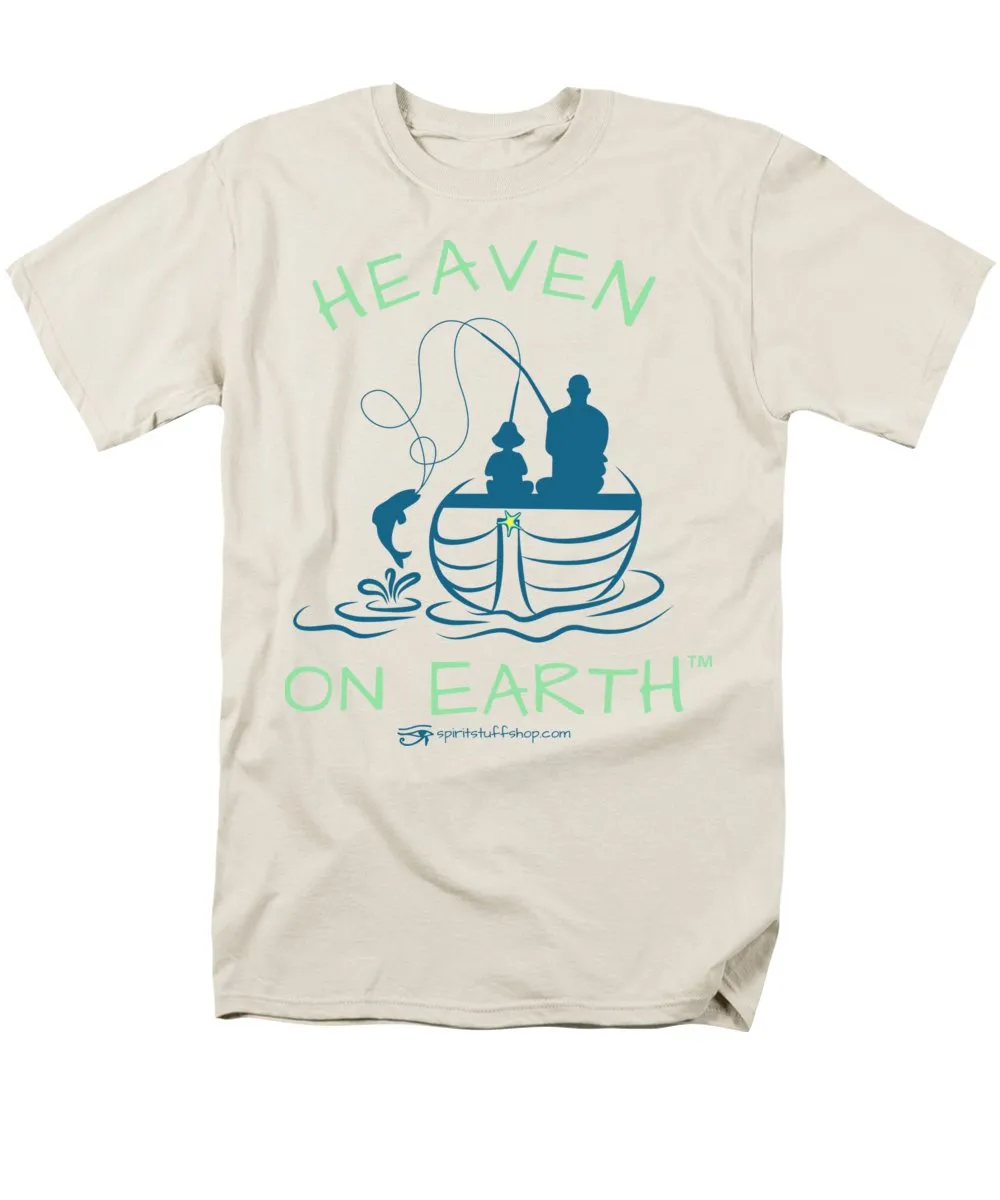 Fishing Heaven On Earth - Men's T-Shirt  (Regular Fit)