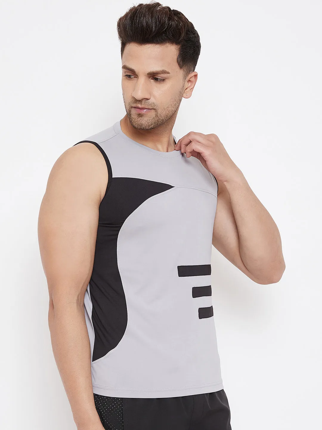 JUMP USA Men Blue & White Striped Active Wear T-shirt