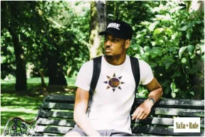 Kente Sun African Print Color Short-Sleeve Unisex T-Shirt