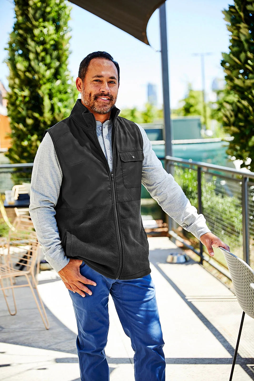 Men's Col Vest