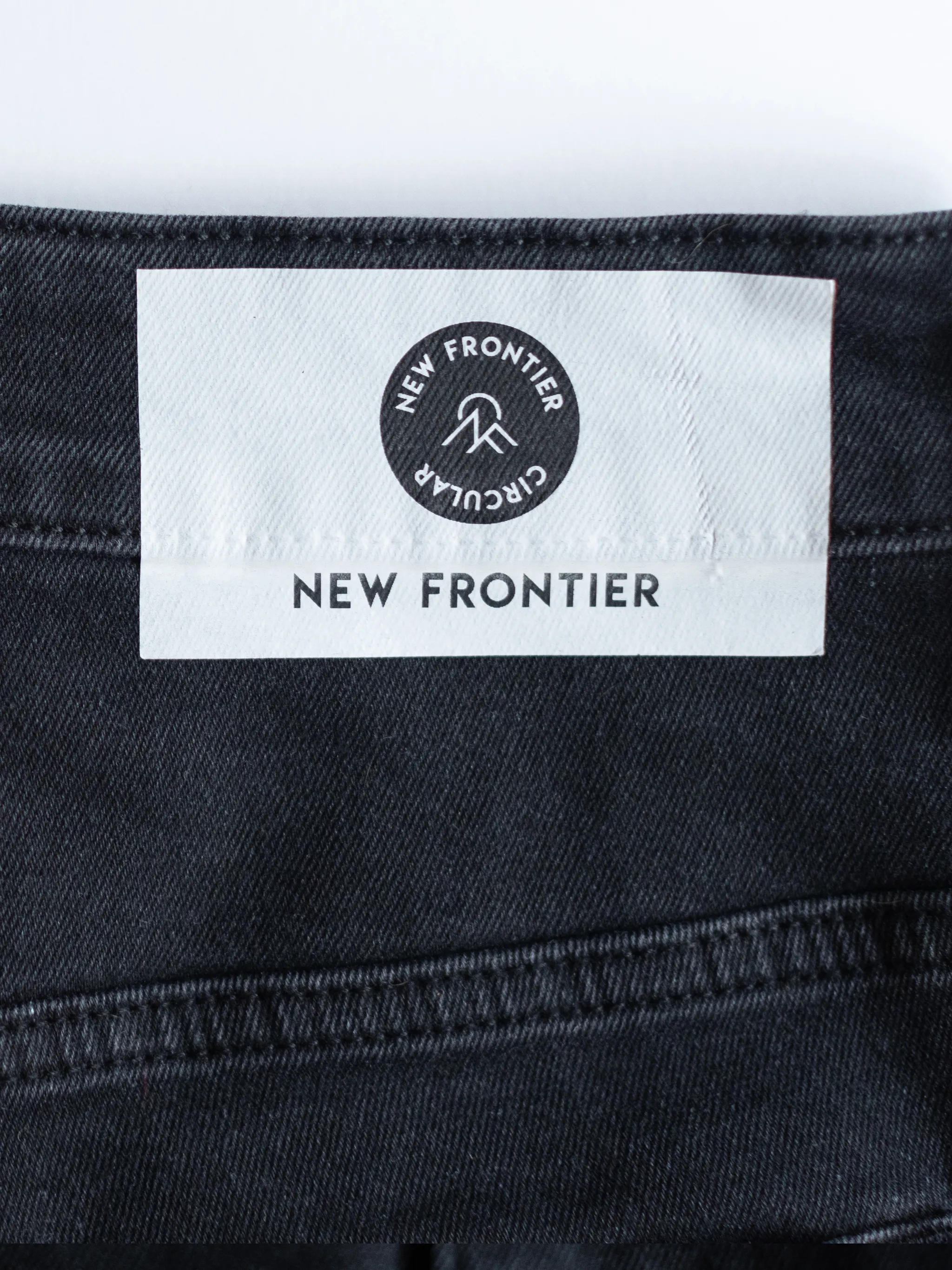 Men's Regular Recycled Stretch Jean - Stone Black