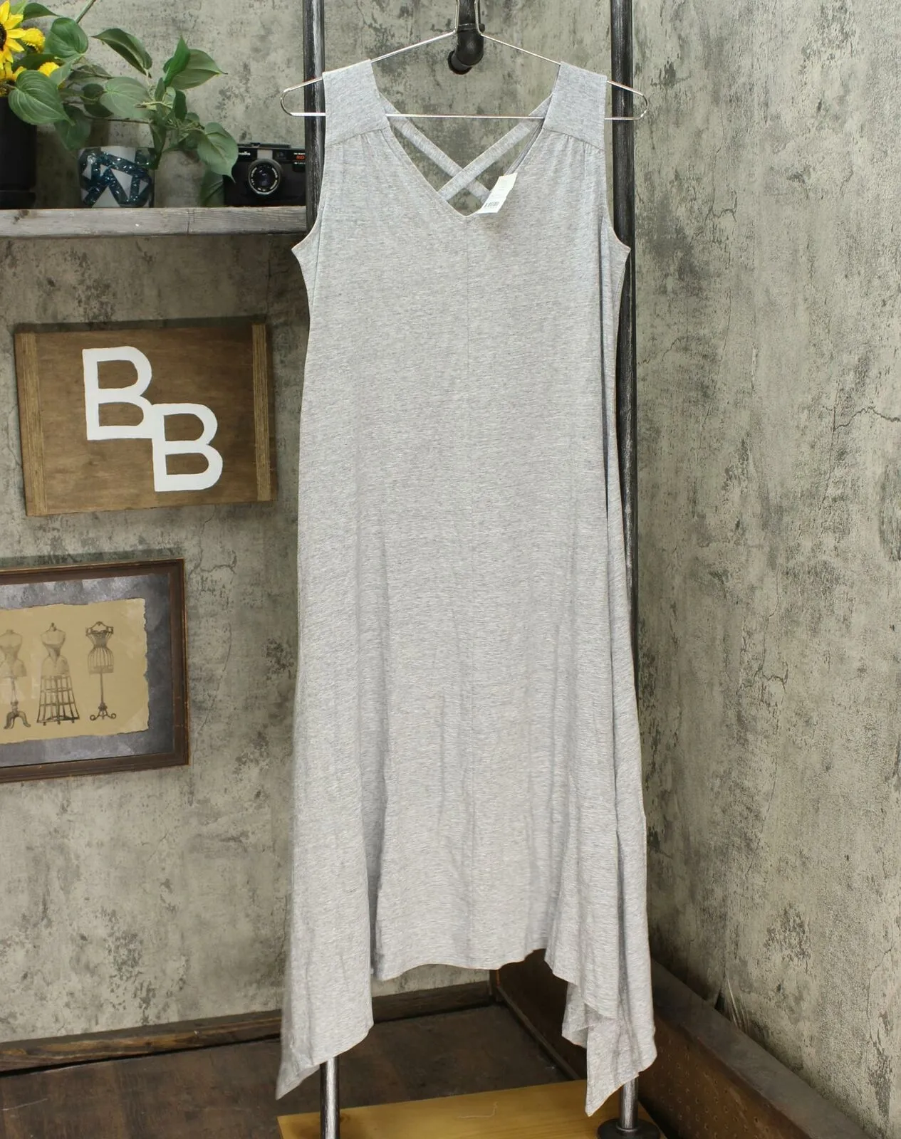 NWT AnyBody Womens Regular Cozy Knit Sharkbite Hem Dress. A354737 Small