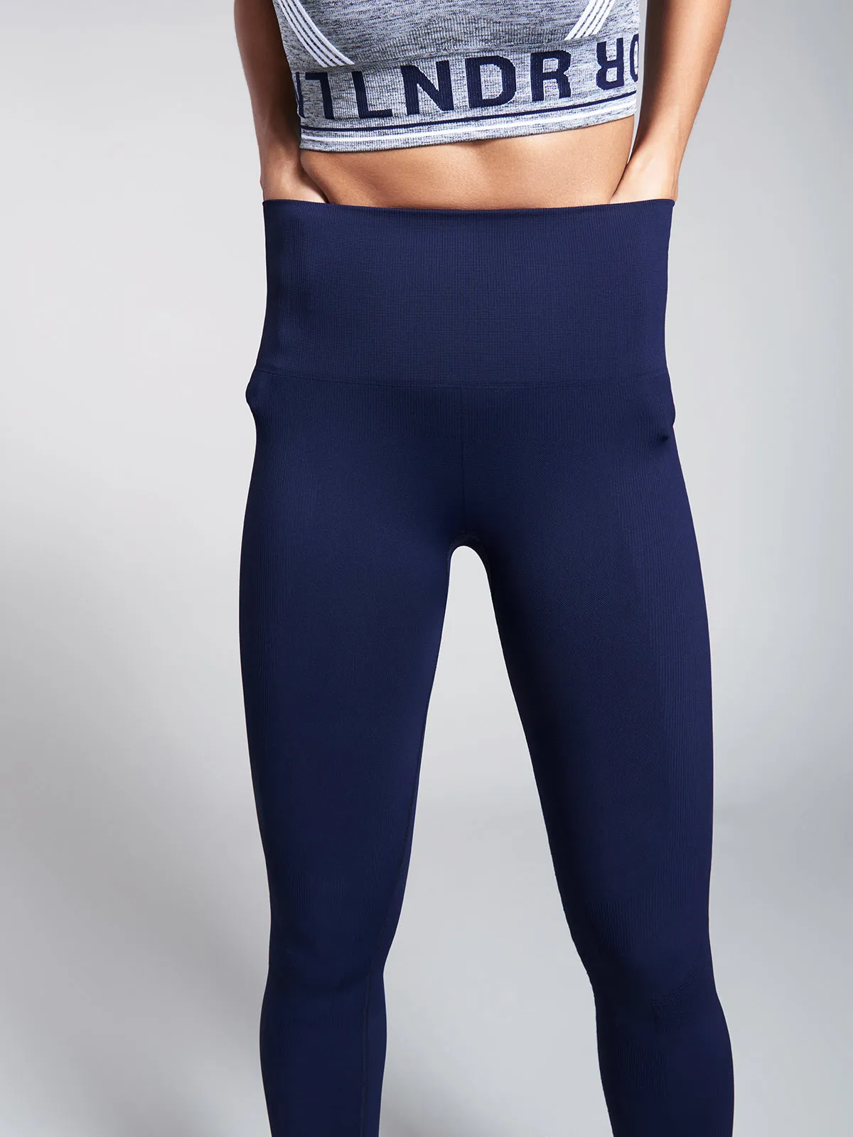 SET: SUPER SCULPT 7/8 Grey-Navy