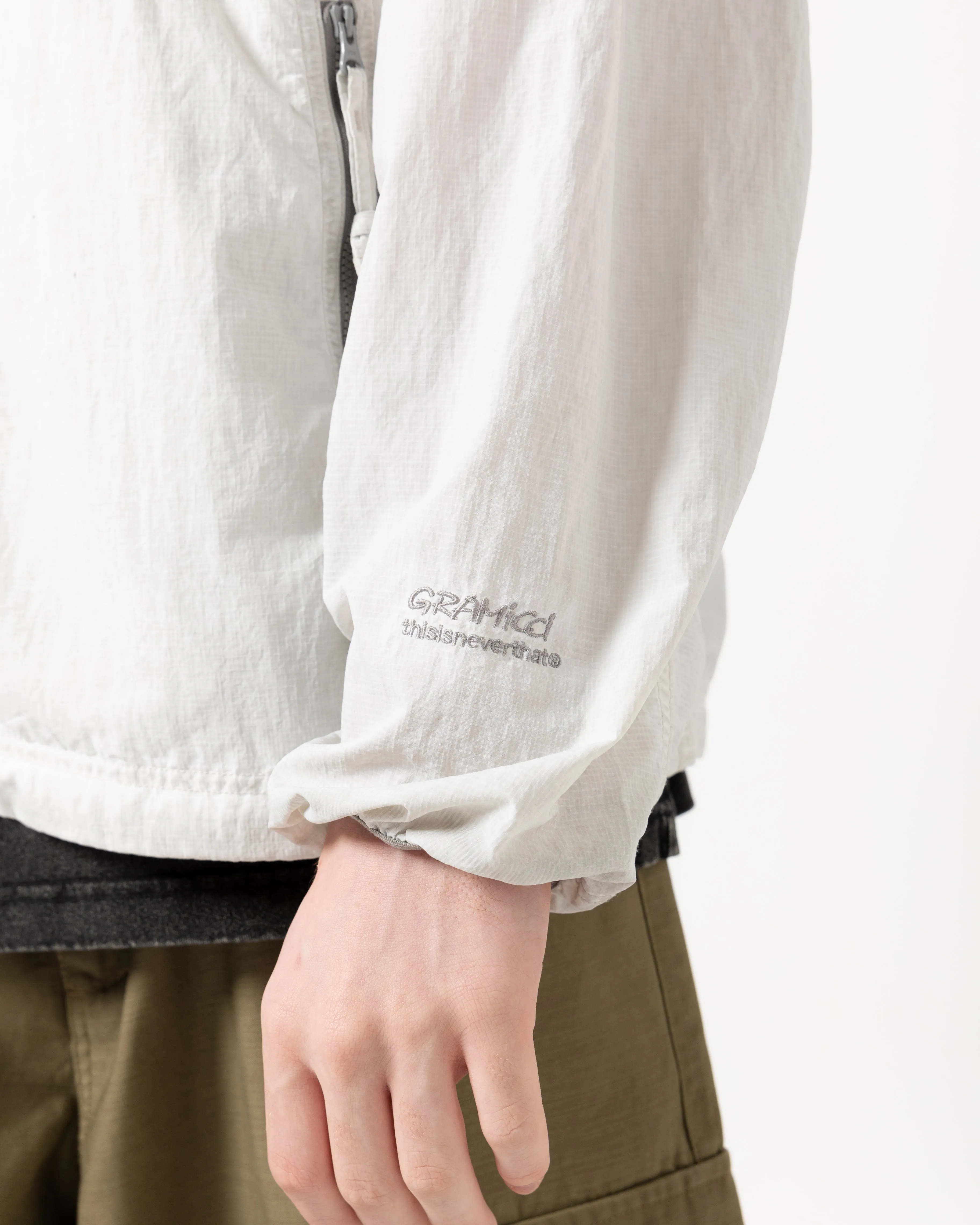 TNT Gramicci Overdyed Light Jacket | Dusty White