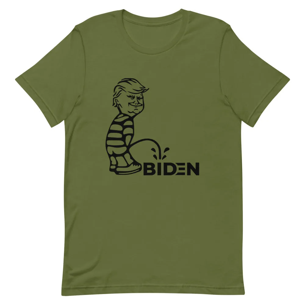 Trump piss on Biden Short-Sleeve Unisex T-Shirt
