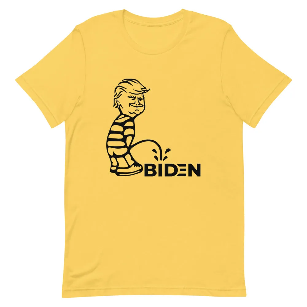 Trump piss on Biden Short-Sleeve Unisex T-Shirt