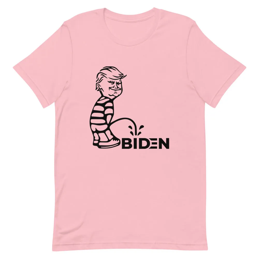 Trump piss on Biden Short-Sleeve Unisex T-Shirt
