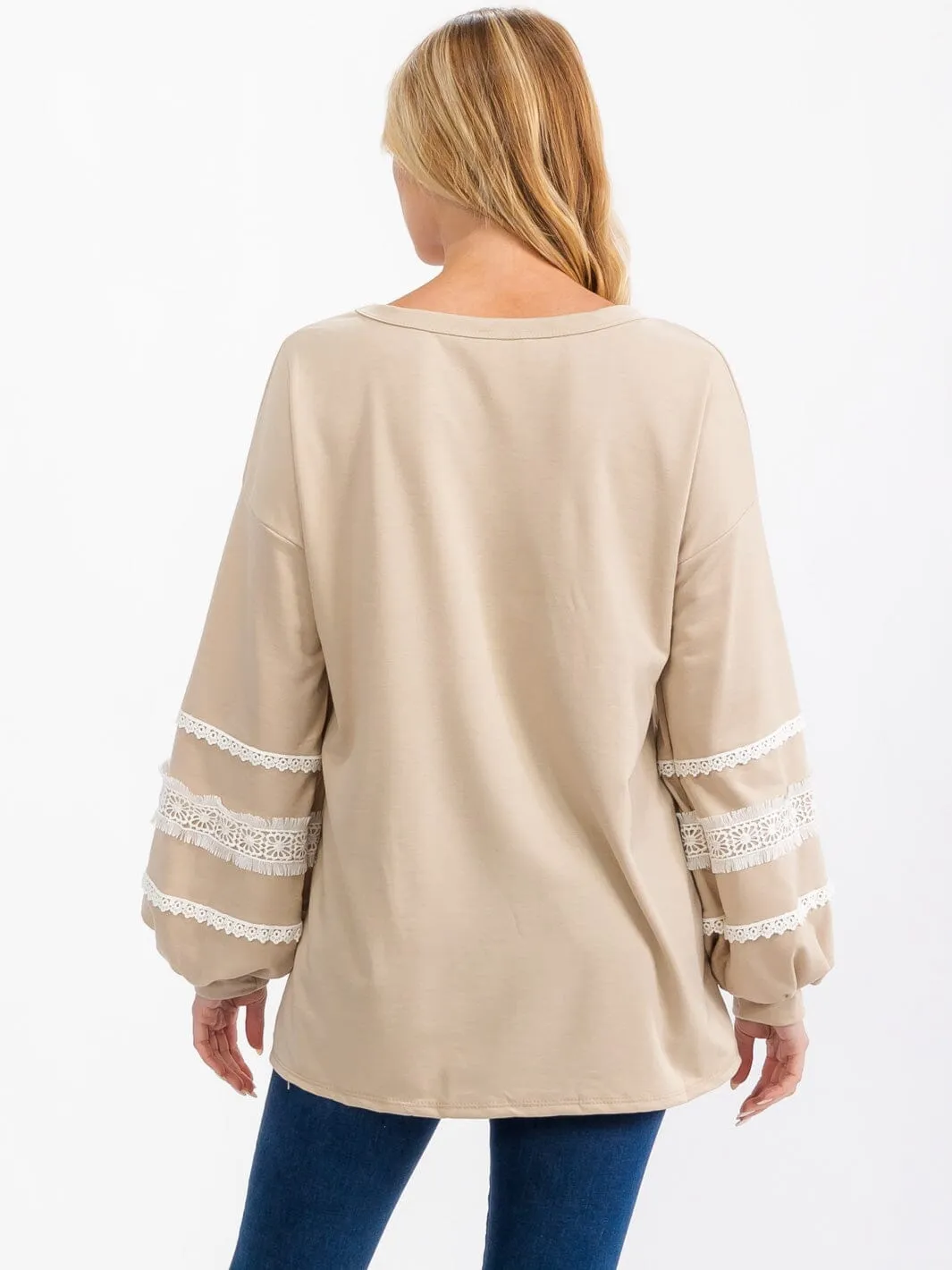 WOMEN'S LONG BALLON SLEEVE EMBROIDERY DETAILED TOP