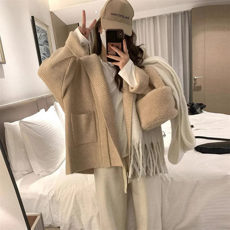 XIEYINSHE Silhouette hooded thickened pocket large size knitted cardigan women's autumn and winter new Korean design sense niche sweater jacket
